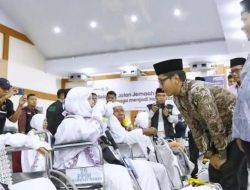 Lepas Kloter 21, Wali Kota Medan Pesankan Jemaah Jaga Kesehatan dan Kekompakan