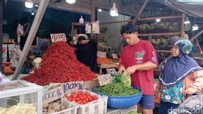 Cuaca Tak Menentu, Harga Cabai Merah di Medan Tembus Rp 40 Ribu per Kilogram