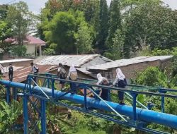 Nyawa di Ujung Pipa: Potret Buram Pendidikan Medan Maimun dan Janji Jembatan yang Tak Kunjung Tunai